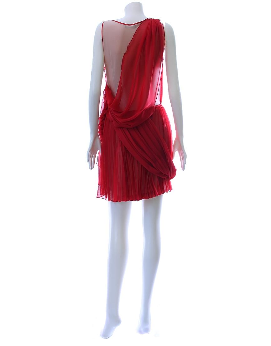 Twisted pleat overlay dress in red