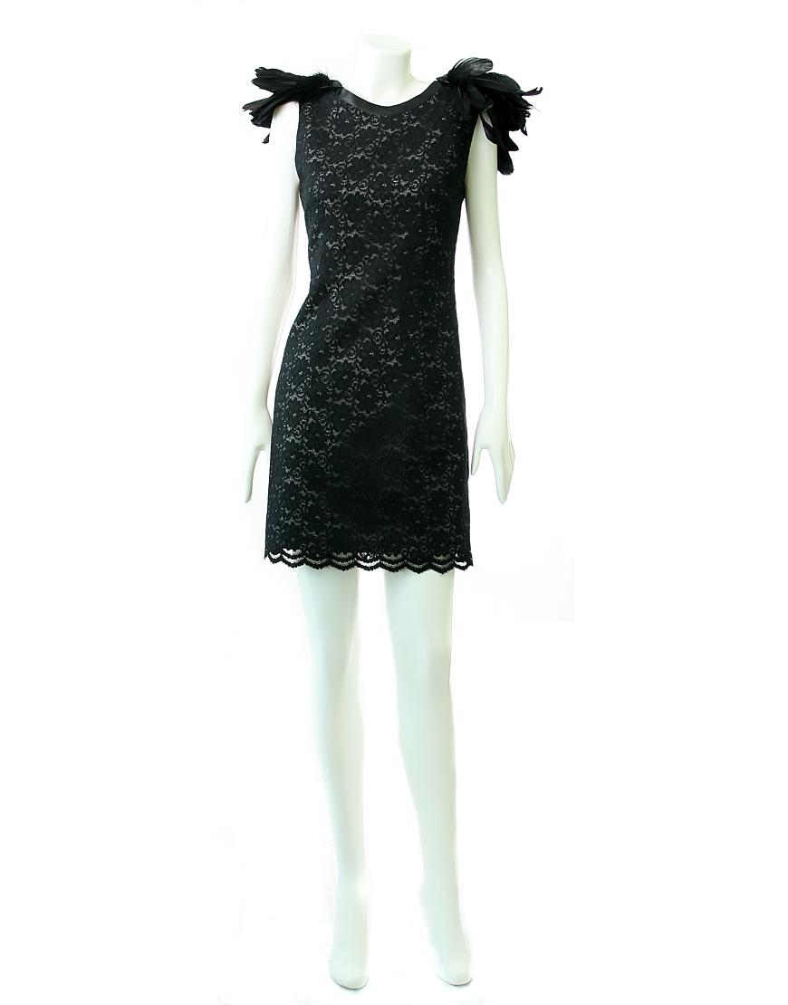 Feather shoulder lace dress