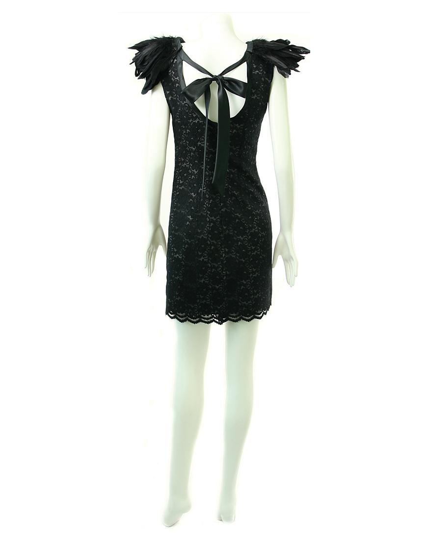 Feather shoulder lace dress