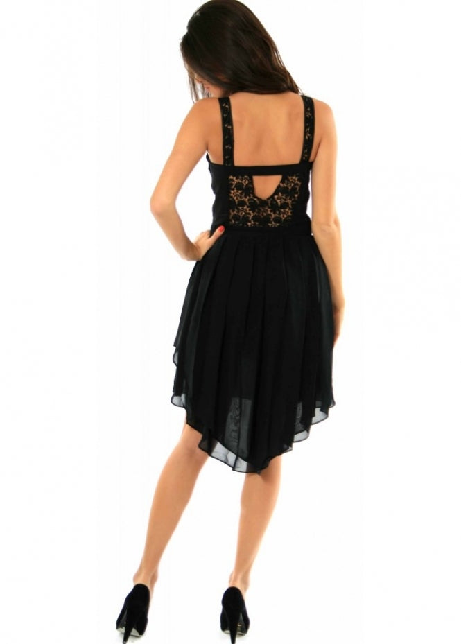 Pleated layered lace inserted bodice dress in black