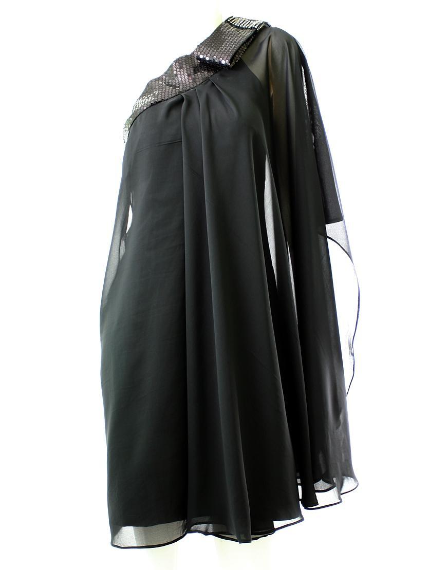 One shoulder bow-embellished bat wing dress