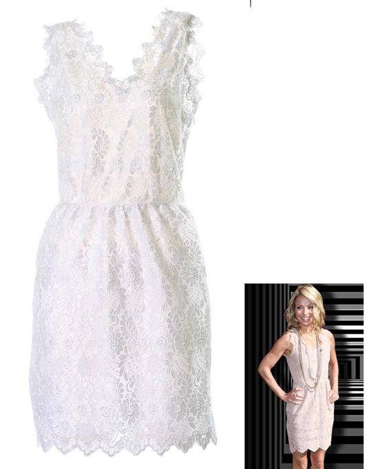 Triangular trim lace mini dress
