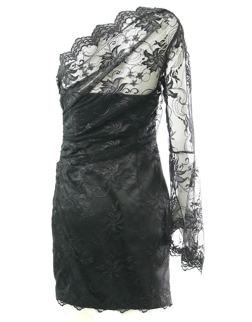 Triangular trim lace long sleeve with fab flared cuff in black